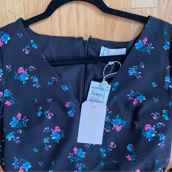 WAYF Darlene Floral Tiered Cocktail Midi Dress Small - Picture 5 of 5